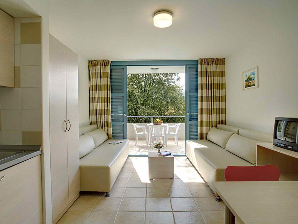Eurocamp Mobile Homes At Fkk Nudist Campsite Solaris Tar-Vabriga Kültér fotó